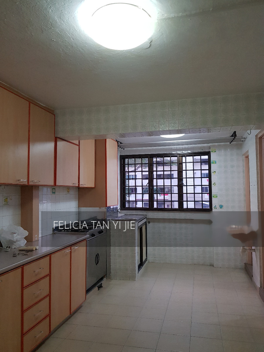 Blk 76 Marine Drive (Marine Parade), HDB 4 Rooms #183619122